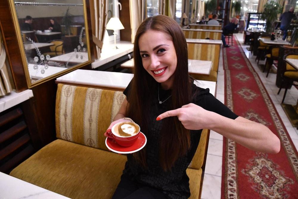 Hotel Europa โปปรัด ภายนอก รูปภาพ