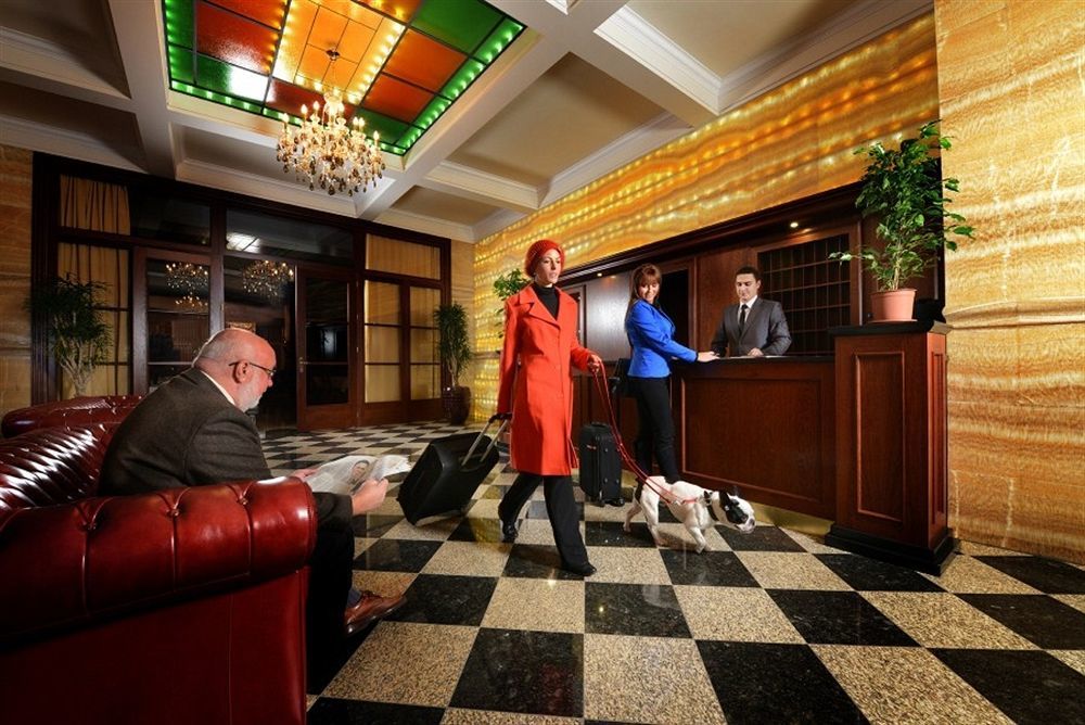 Hotel Europa โปปรัด ภายนอก รูปภาพ