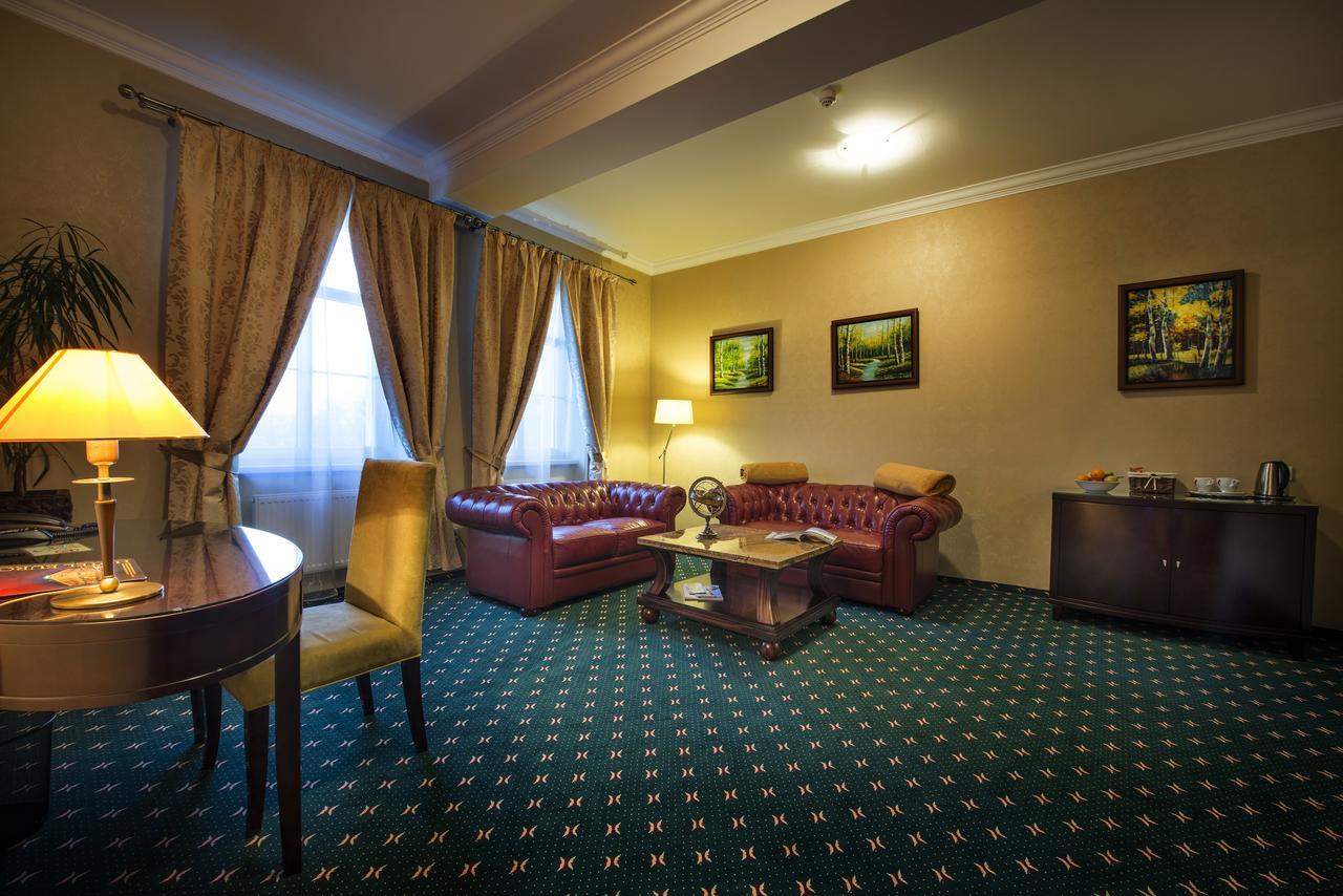 Hotel Europa โปปรัด ภายนอก รูปภาพ