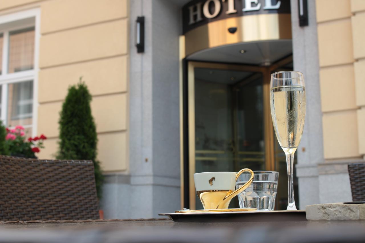 Hotel Europa โปปรัด ภายนอก รูปภาพ
